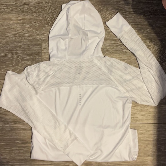 Nike longe sleeve with a hood - Picture 4 of 4